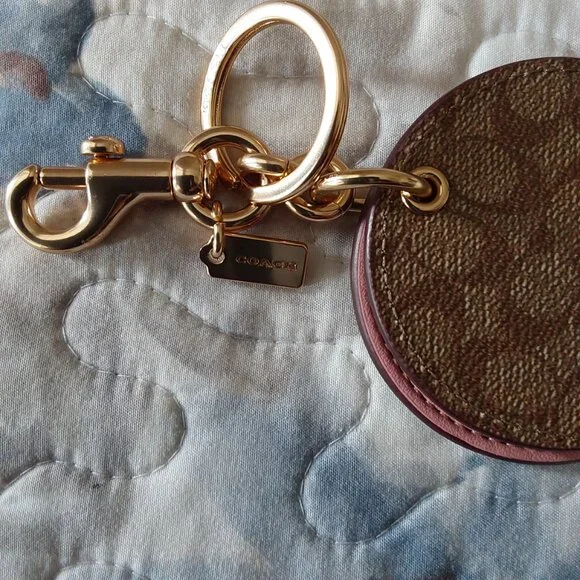 ***LOW START *** NIP Coach Mirror Purse Charm/Key Fob - Picture 7 of 11